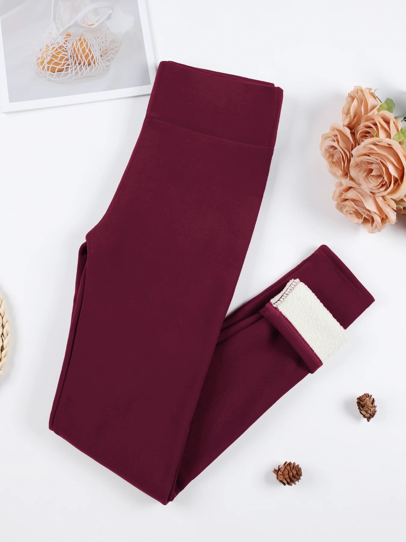 Women's Velvet High Waist Leggings Winter Thermal Thick Warm Stretchy Pants Cold-Resistant Slim Fit Comfortable Trousers