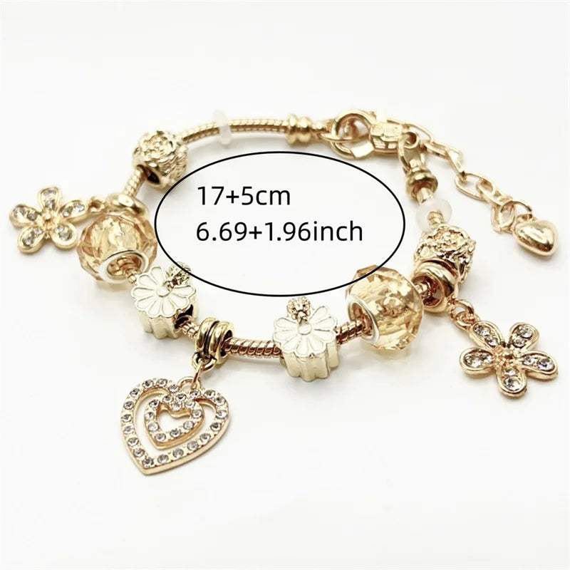 Fashion Golden Alloy Flower Rhinestone Love Shape Pendant Chain Bracelet for Women Daily Wear Jewelry Gift (box Not Included)
