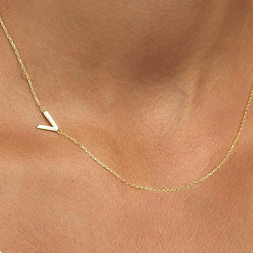 Sideways English Letter Initial Necklace 18K Gold Plated Stainless Steel Necklace Minimalist Initial Pendant Necklace for Women